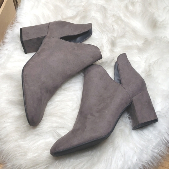 Journee Collections Gwenn boot bootie cutout 10 gray grey - Picture 8 of 14